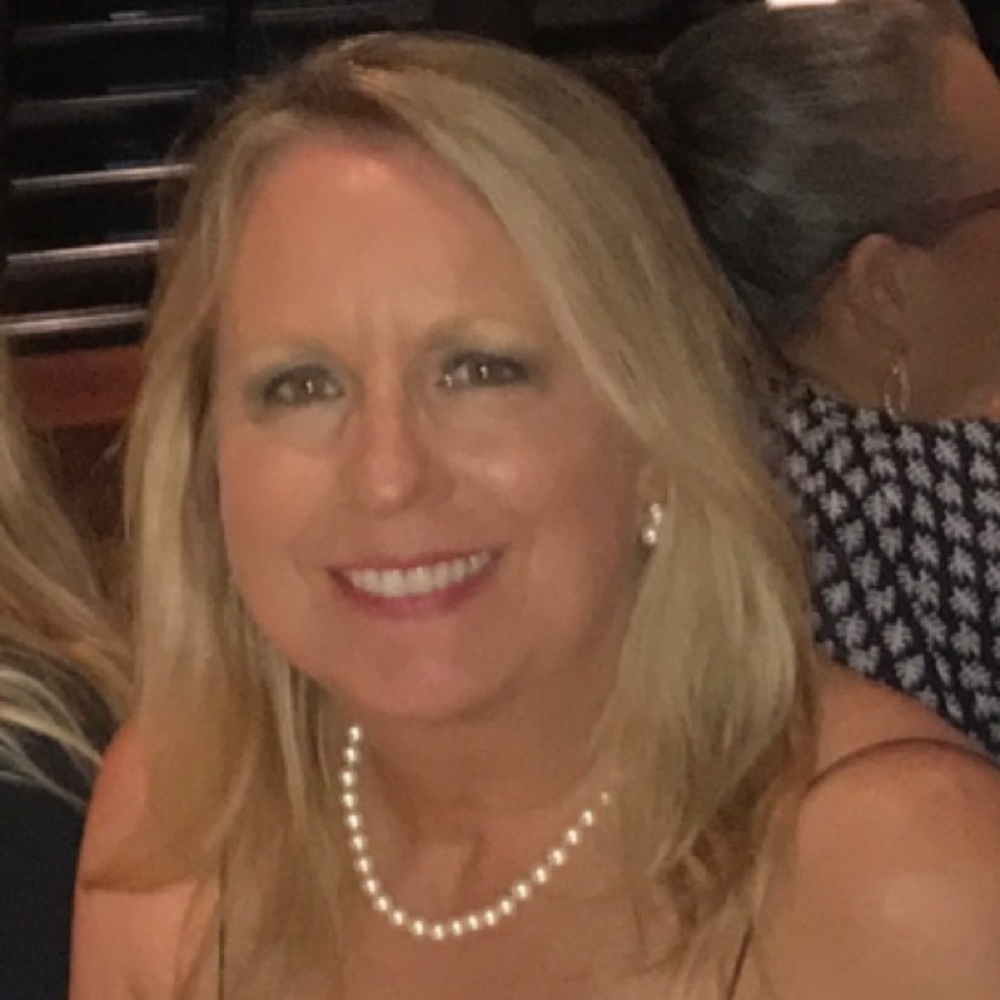 Meet your Posher, Jennifer